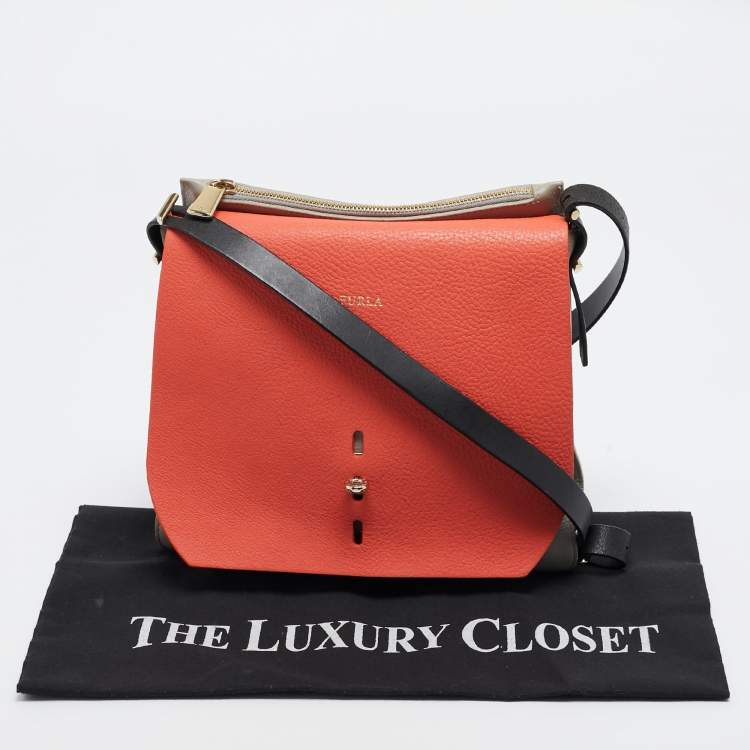 Pre Owned Furla Multicolor Leather and Suede Flap Shoulder Bag