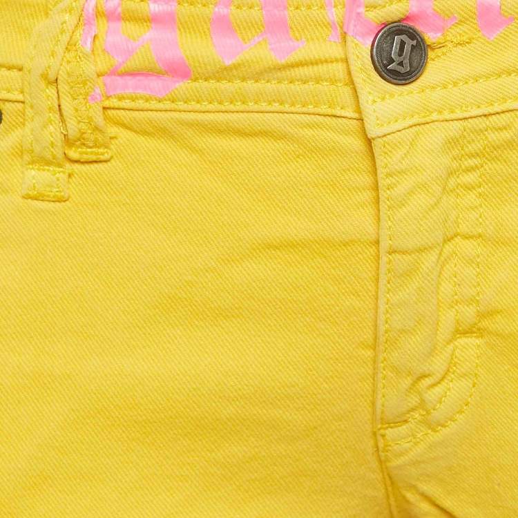 مملوكة مسبقًا Galliano Yellow Denim Shorts M