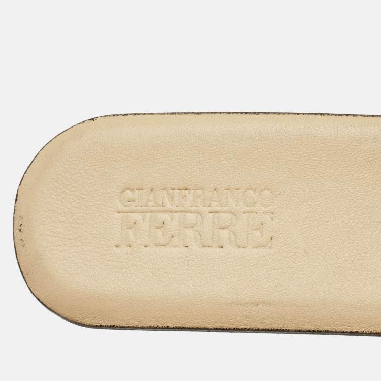 مملوكة مسبقًا Gianfranco Ferre Metal Bamboo 90CM Buckle Belt Cream Leather