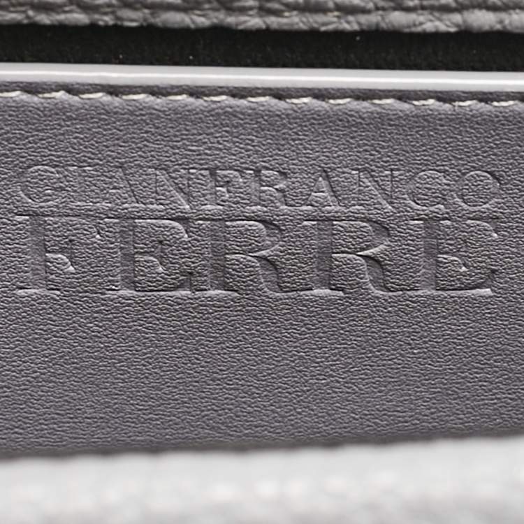 Pre Owned Gianfranco Ferre Grey Leather Logo Flap Shoulder Bag