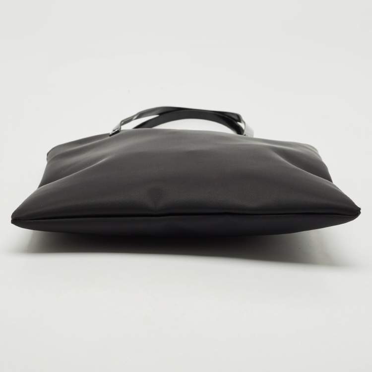Pre Owned Gianfranco Ferre Black Nylon Flat Tote