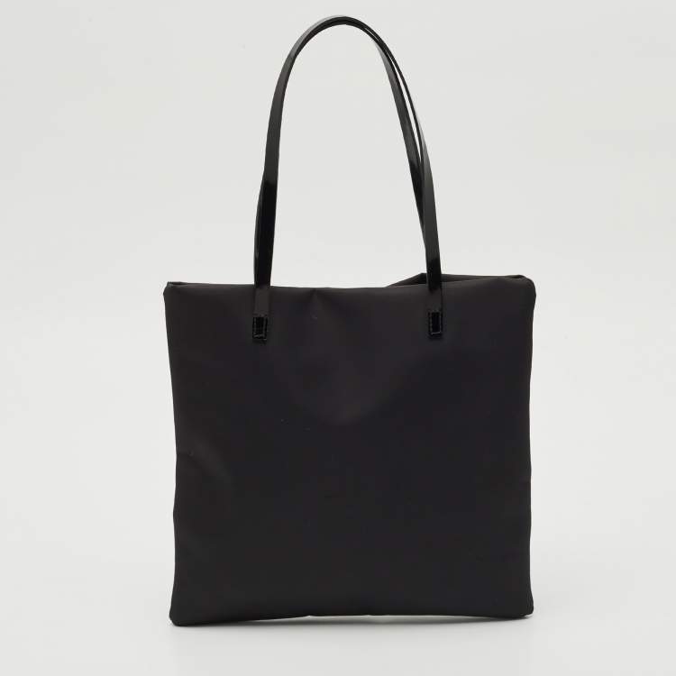 Pre Owned Gianfranco Ferre Black Nylon Flat Tote