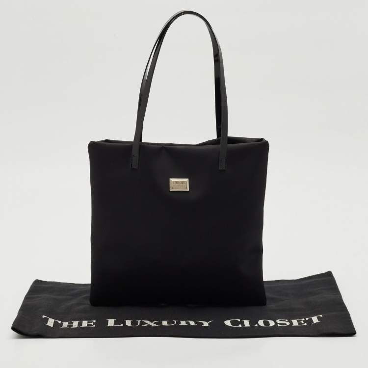 Pre Owned Gianfranco Ferre Black Nylon Flat Tote