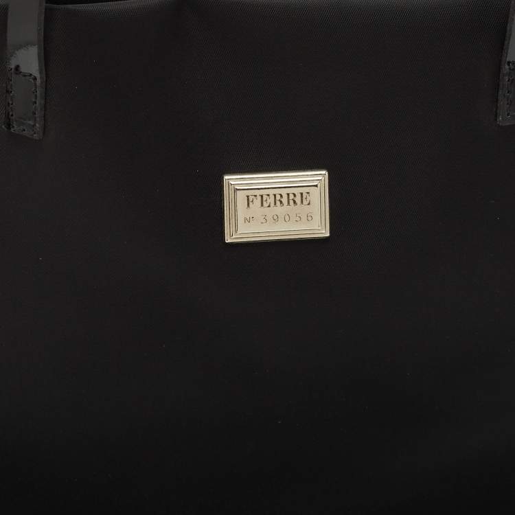 Pre Owned Gianfranco Ferre Black Nylon Flat Tote