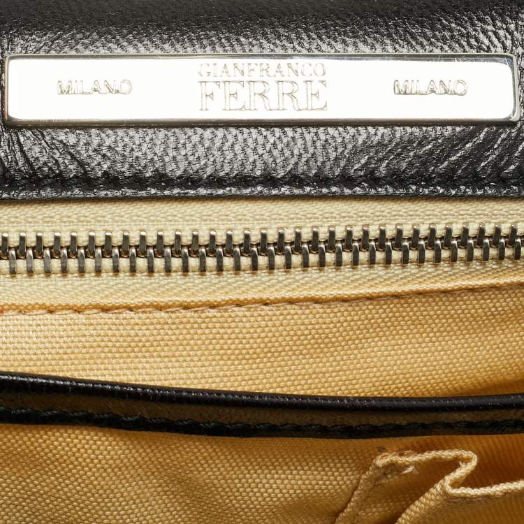 Pre Owned Gianfranco Ferre Beige/Black Watersnake and Leather Charm Satchel