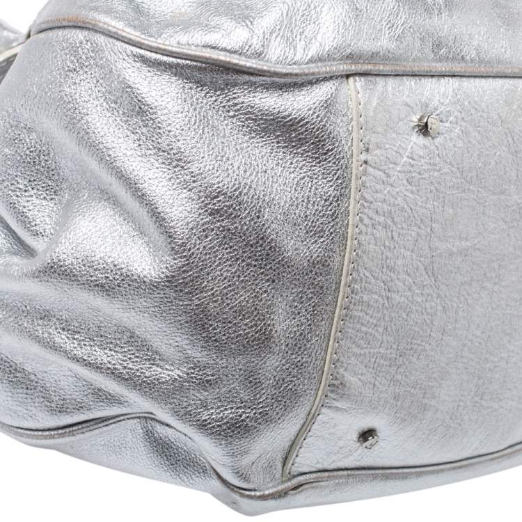 Pre Owned Gianfranco Ferre Silver Leather Flap Buckle Satchel