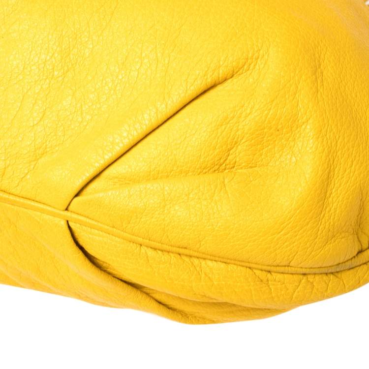 Pre Owned Gianfranco Ferre Mustard Soft Leather Ring Handle Shoulder Bag