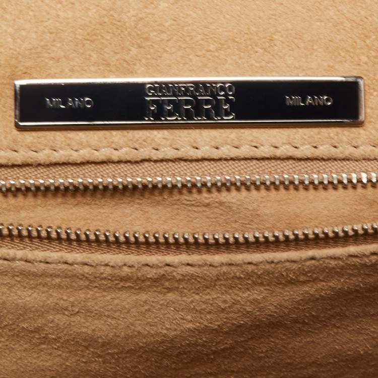 Pre Owned Gianfranco Ferre Beige Alligator Embossed Leather Boston Bag