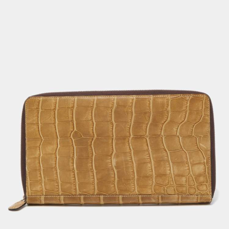 Pre Owned Gianfranco Ferre Beige Alligator Leather Zip Around Wallet