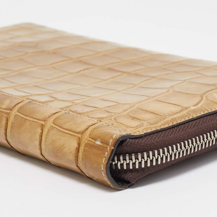 Pre Owned Gianfranco Ferre Beige Alligator Leather Zip Around Wallet