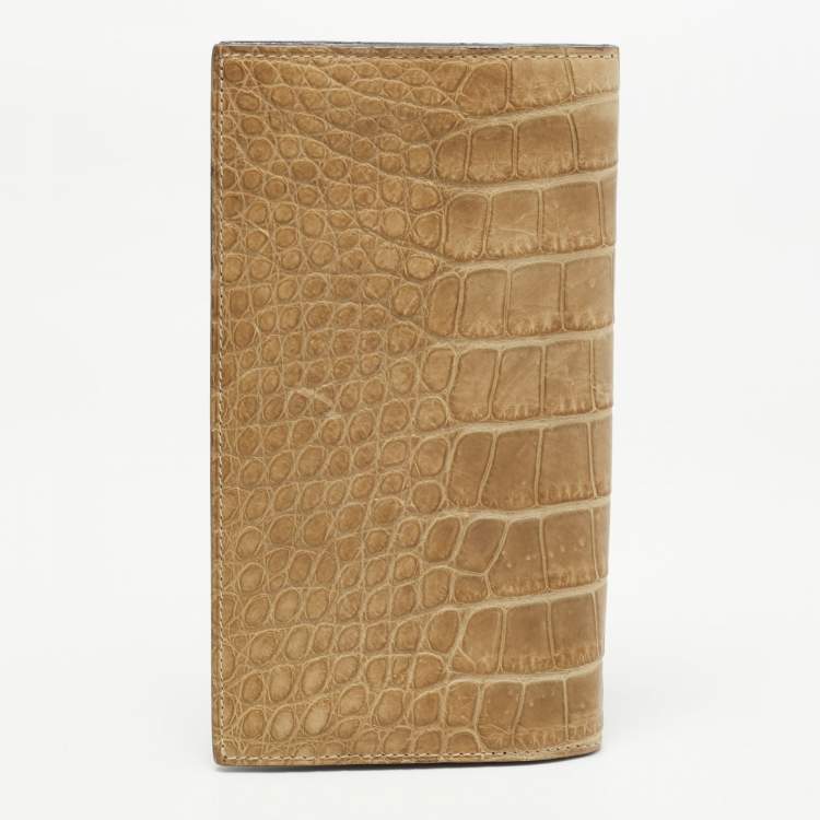Pre Owned Gianfranco Ferre Beige Alligator Leather Bifold Wallet