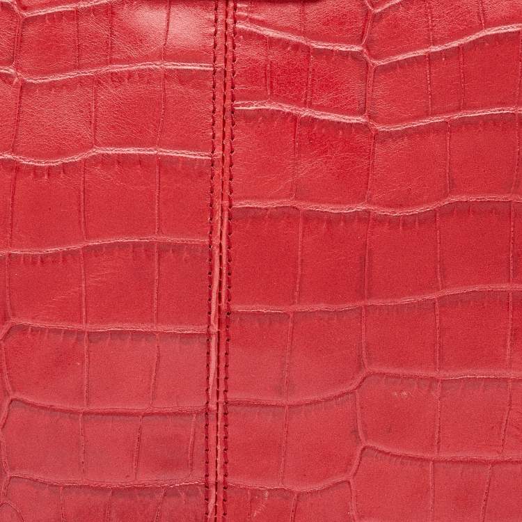 Pre Owned Gianfranco Ferre Red Croc Embossed Leather Tote