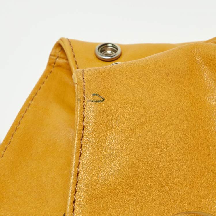 Pre Owned Gianfranco Ferre Mustard Leather Shopper Tote