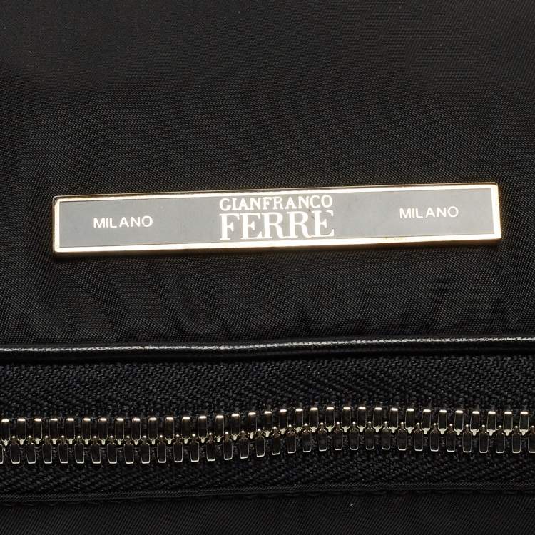 Pre Owned Gianfranco Ferre Black Nylon Zip Around Pouch