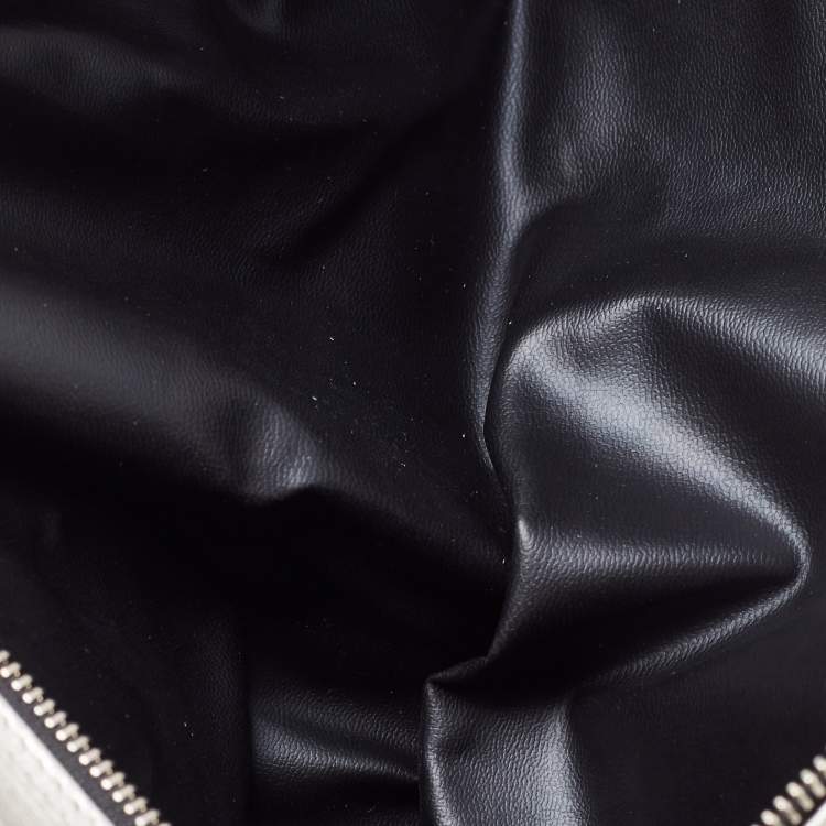 Pre Owned Gianfranco Ferre Silver Leather Oversized Pouch