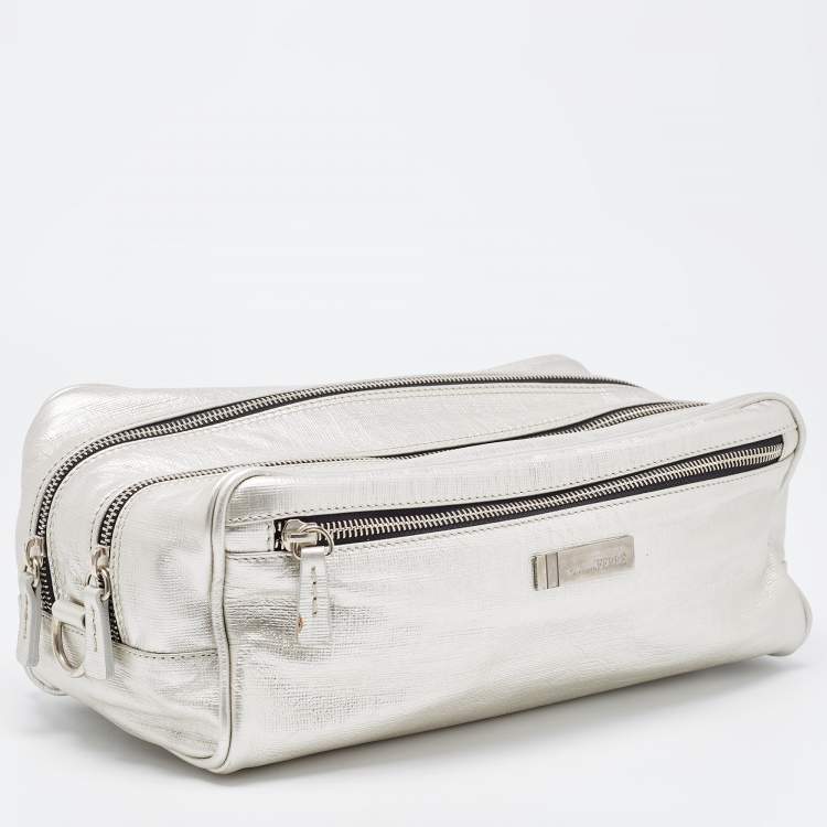 Pre Owned Gianfranco Ferre Silver Leather Oversized Pouch