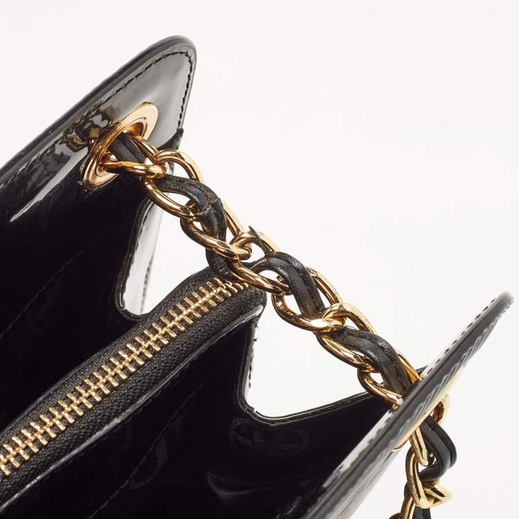 Pre Owned Gianfranco Ferre Black Patent Leather Chain Shoulder Bag