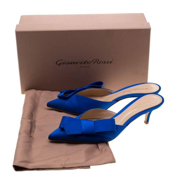 Pre Owned Gianvito Rossi Blue Satin Kyoto Bow Pointed Toe Slip On Mules Size 37.5