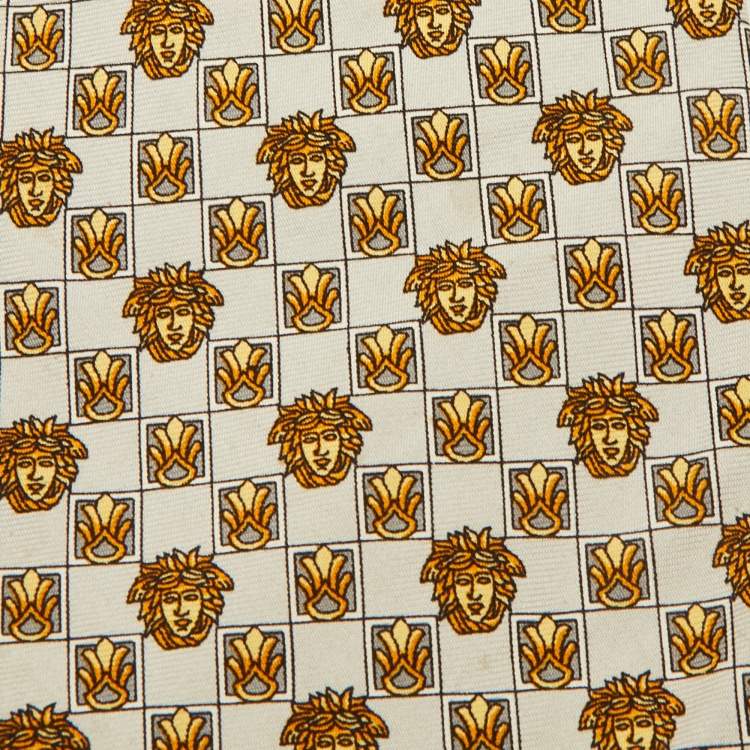 Pre Owned Gianni Versace Vintage Grey/Black Medusa Silk Traditional Tie