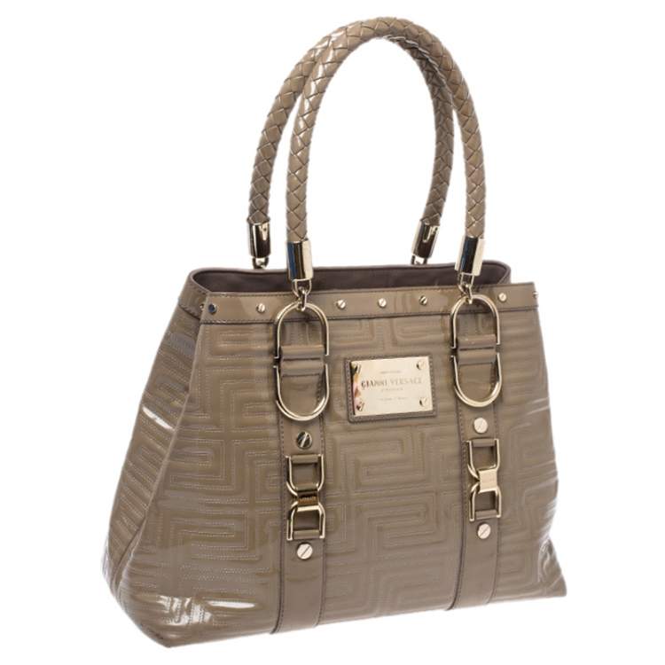 Pre Owned Gianni Versace Beige Patent Leather Snap Out Of It Tote 