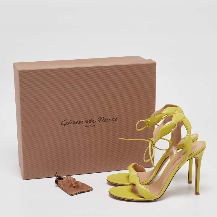 Pre Owned Gianvito Rossi Green Leather Wavy Ankle Tie Sandals Size 38