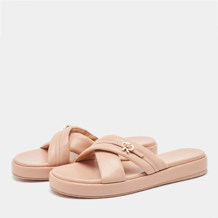 Pre Owned Gianvito Rossi Pink Leather Alima Slide Flats Size 41.5