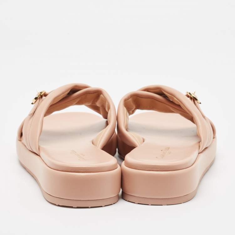 Pre Owned Gianvito Rossi Pink Leather Alima Slide Flats Size 41.5