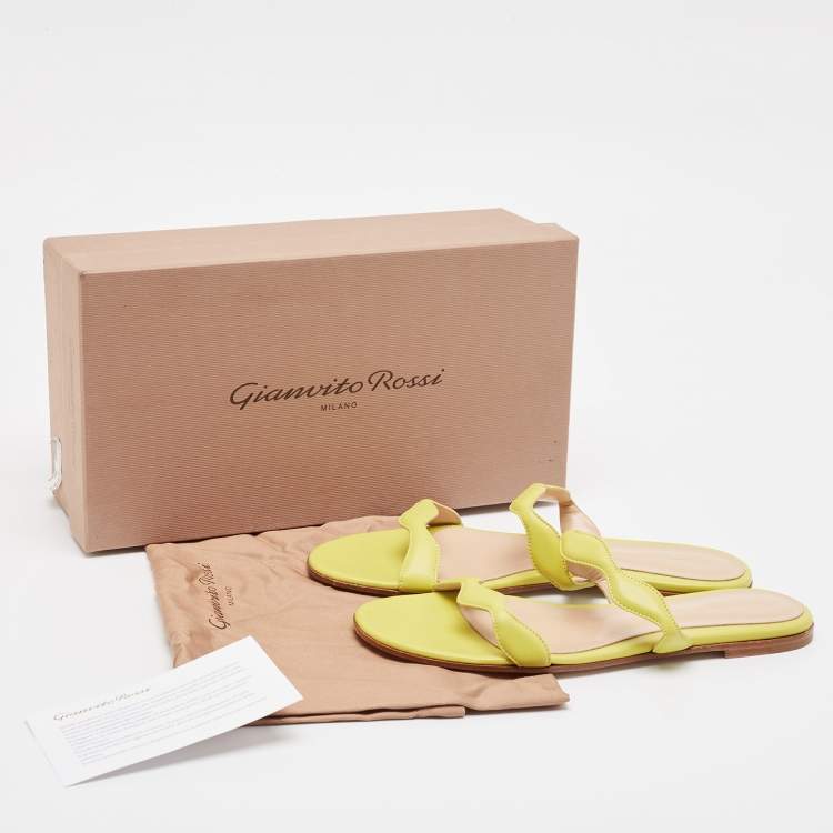 Pre Owned Gianvito Rossi Green Leather Wavy Flat Slides Size 38