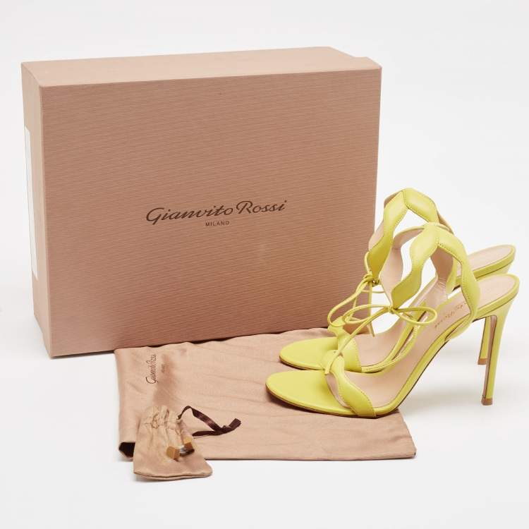 Pre Owned Gianvito Rossi Green Leather Wavy Ankle Tie Sandals Size 39.5