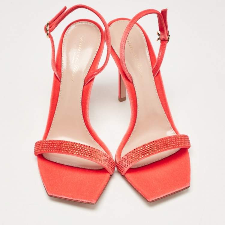 Pre Owned Gianvito Rossi Poppy Red Velvet Embellished Britney Sandals Size 39.5