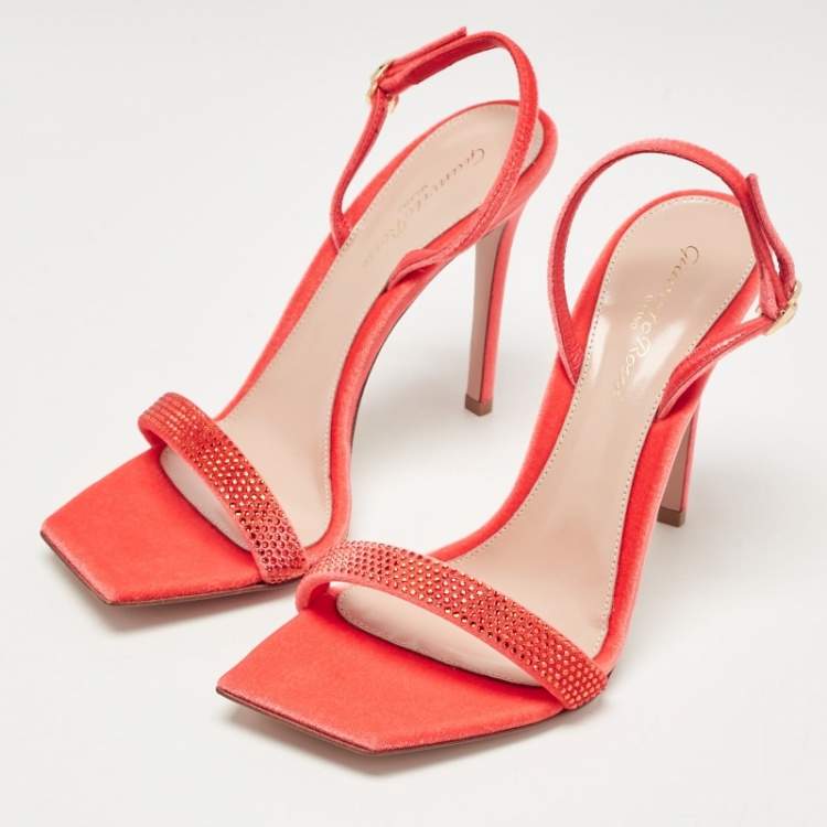 Pre Owned Gianvito Rossi Poppy Red Velvet Embellished Britney Sandals Size 39.5