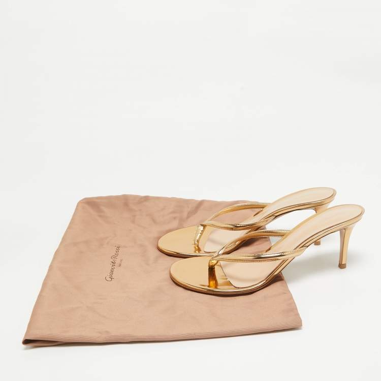 Pre Owned Gianvito Rossi Gold Leather Slide Sandals Size 39.5