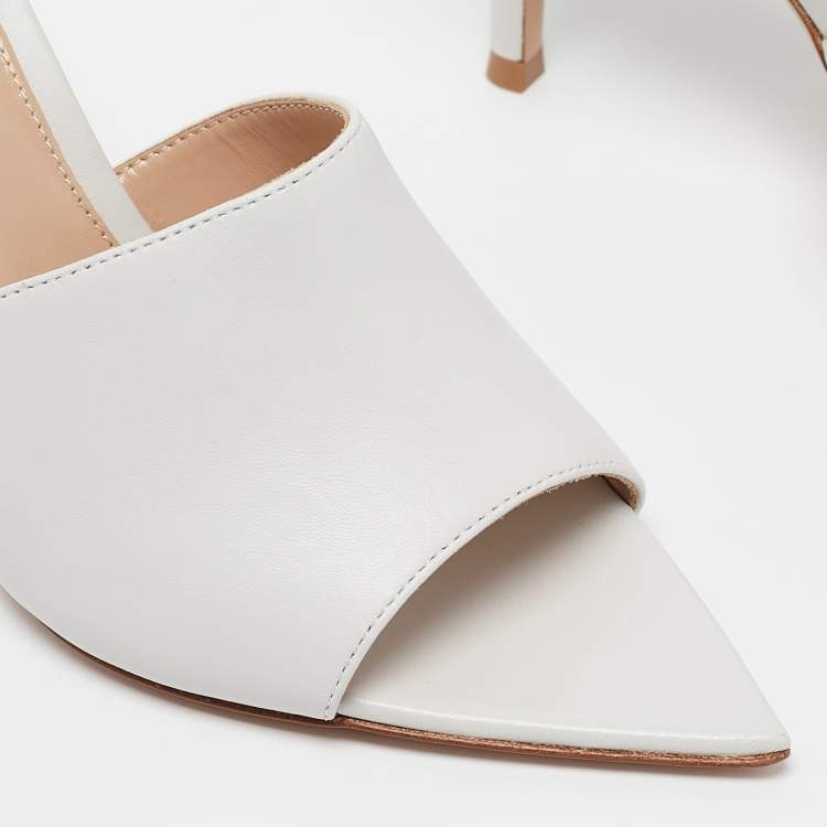 Pre Owned Gianvito Rossi White Leather Alise Mules Size 36