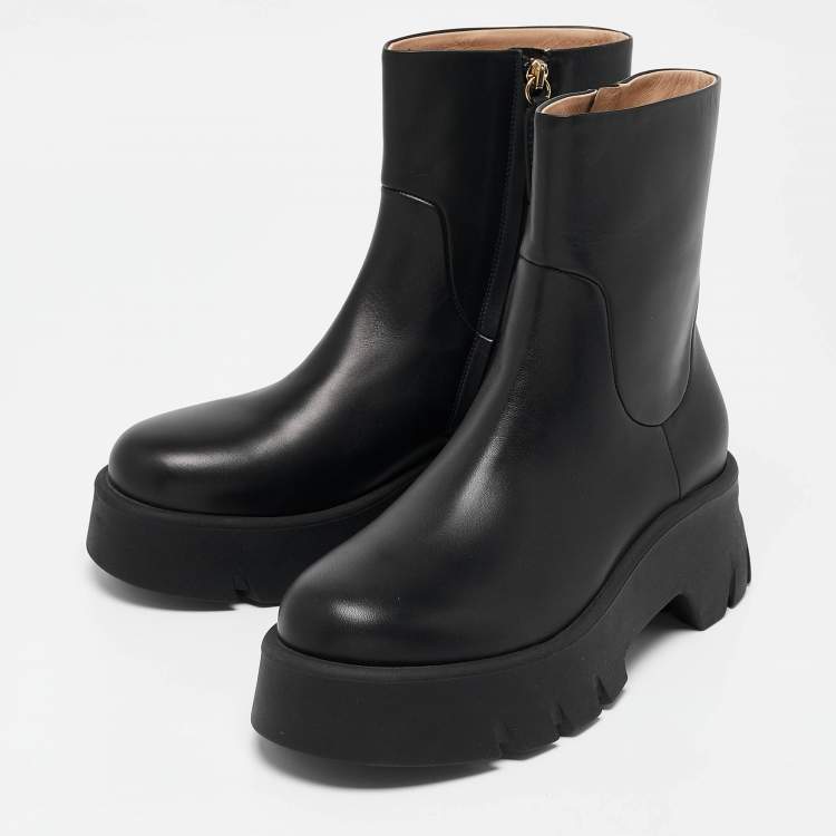 Pre Owned Gianvito Rossi Black Leather Montey Ankle Boots Size 37.5