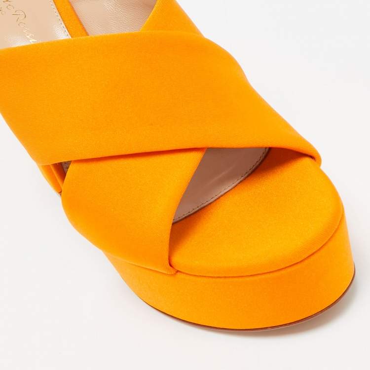 Pre Owned Gianvito Rossi Orange Satin Sue Slide Sandals Size 39