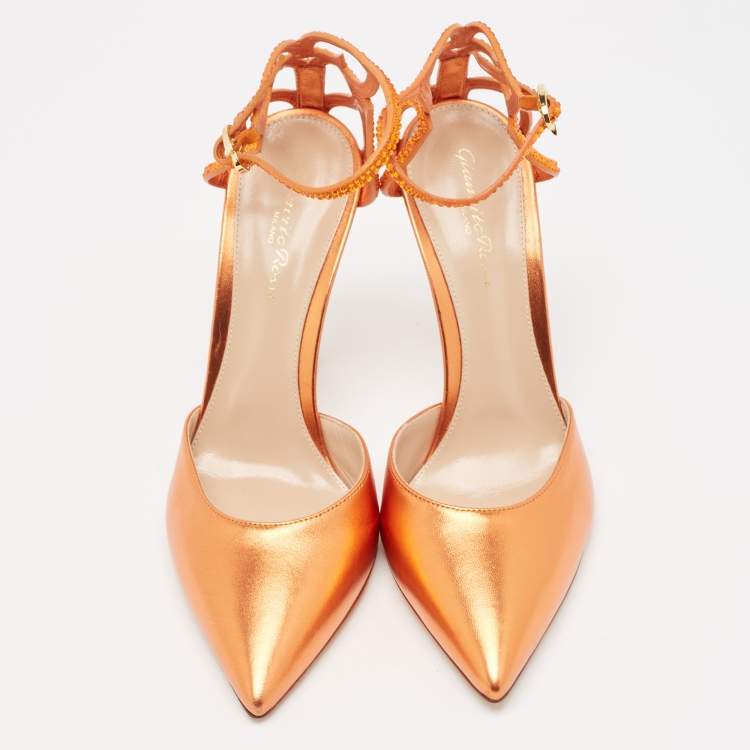 Pre Owned Gianvito Rossi Metallic Orange Leather Fleur Sandals Size 39