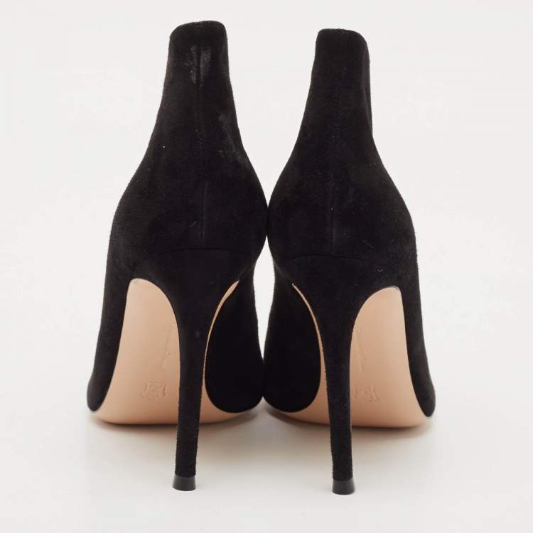Pre Owned Gianvito Rossi Black Suede Vamp Peep Toe Ankle Booties Size 36.5