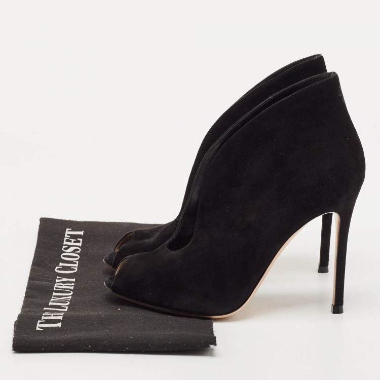 Pre Owned Gianvito Rossi Black Suede Vamp Peep Toe Ankle Booties Size 36.5
