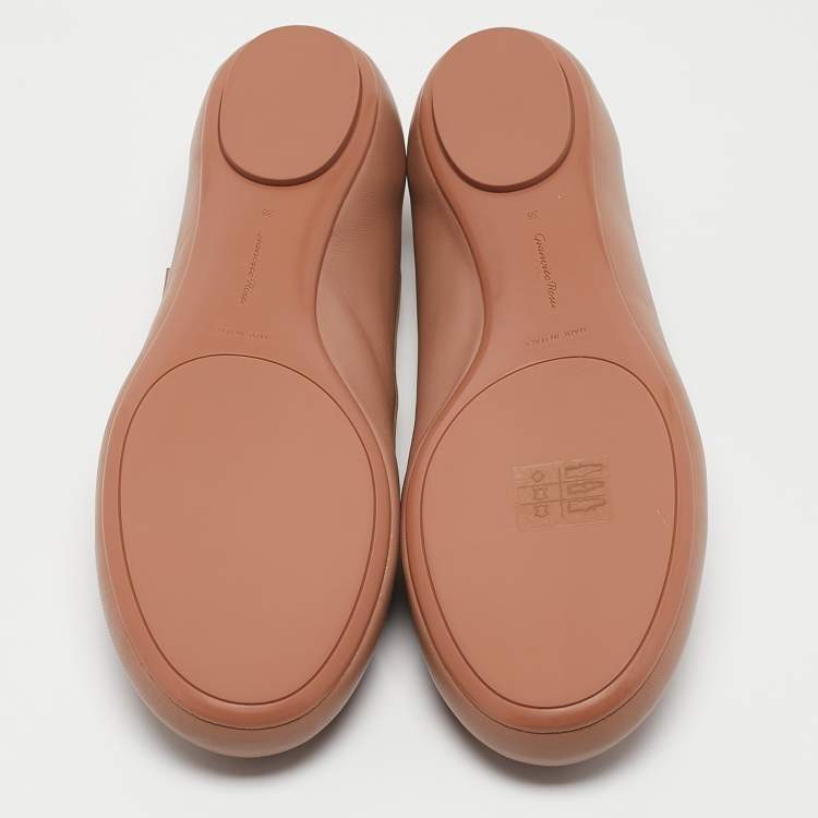 Pre Owned Gianvito Rossi Dusty Pink Leather Carla Ballet Flats Size 38