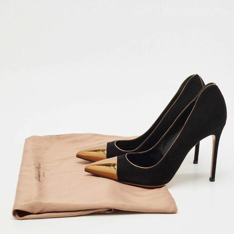Pre Owned Gianvito Rossi Black/Gold Leather and Suede Pointed Toe Pumps Size 40.5