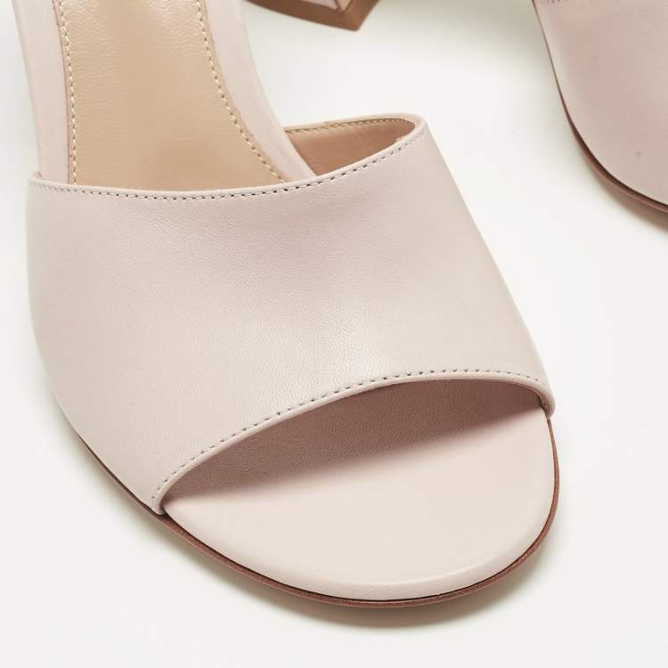 Pre Owned Gianvito Rossi Light Pink Leather Curved Heel Slide Sandals Size 38.5