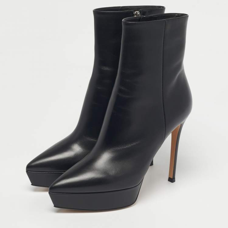 Pre Owned Gianvito Rossi Black Leather Dasha Ankle Length Boots Size 38