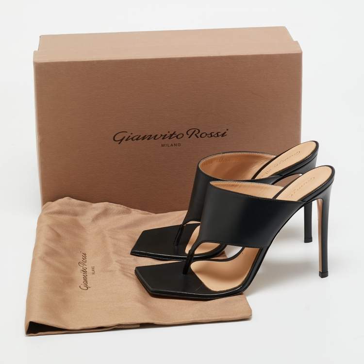 Pre Owned Gianvito Rossi Black Leather Thong Slide Sandals Size 39.5