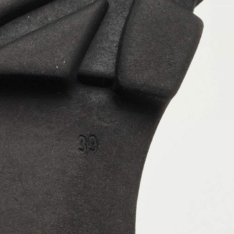 Pre Owned Gianvito Rossi Black Leather Vancouver Combat Boots Size 39