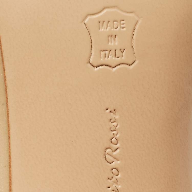 Pre Owned Gianvito Rossi Beige Leather and PVC Plexi Thong Wrap Sandals Size 35