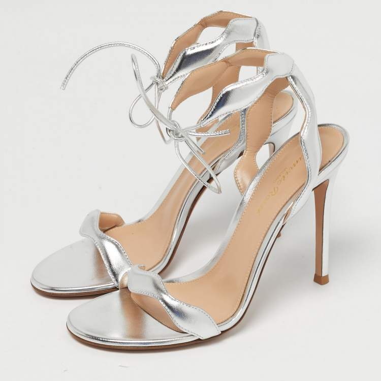 Pre Owned Gianvito Rossi Silver Leather Wavy Ankle Tie Sandals Size 37.5