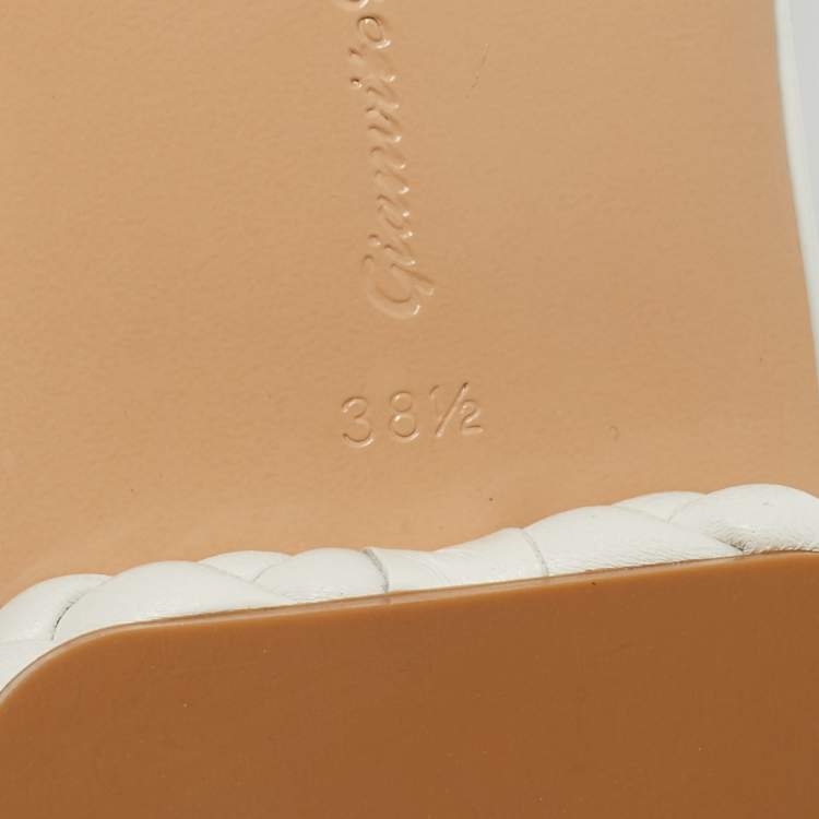 Pre Owned Gianvito Rossi White Braided Leather Flat Slides Size 38.5