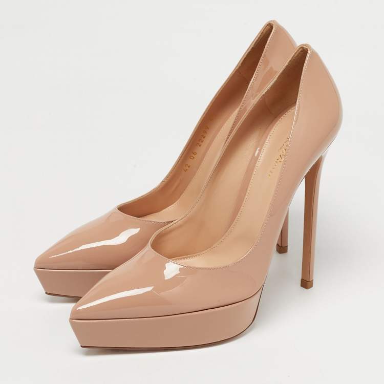 Pre Owned Gianvito Rossi Beige Patent Leather Dasha Platform Pumps Size 41