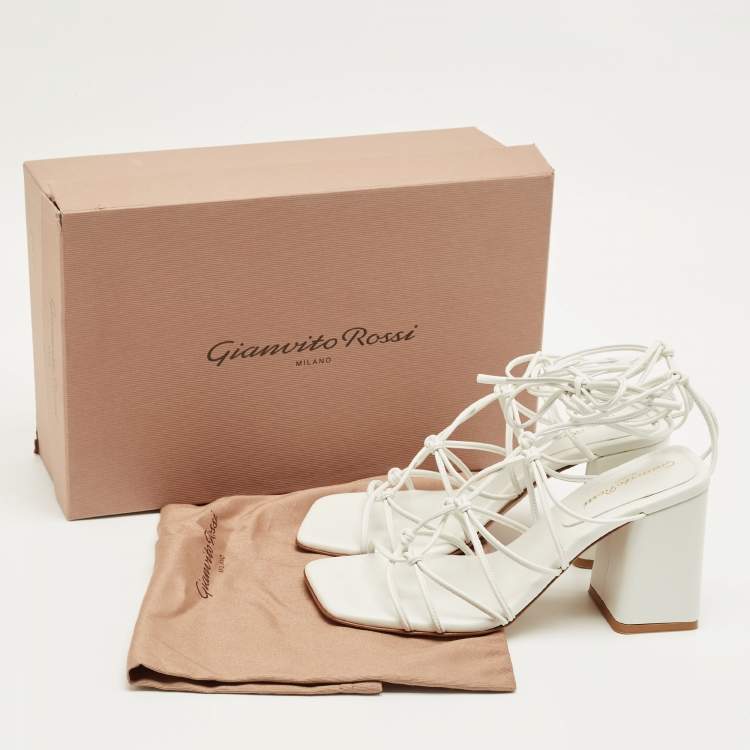 Pre Owned Gianvito Rossi White Leather Minas Sandals Size 40.5