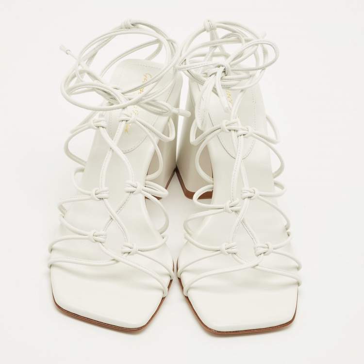 Pre Owned Gianvito Rossi White Leather Minas Sandals Size 40.5
